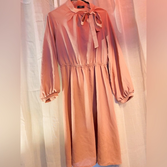 Midi dress - Picture 1 of 1